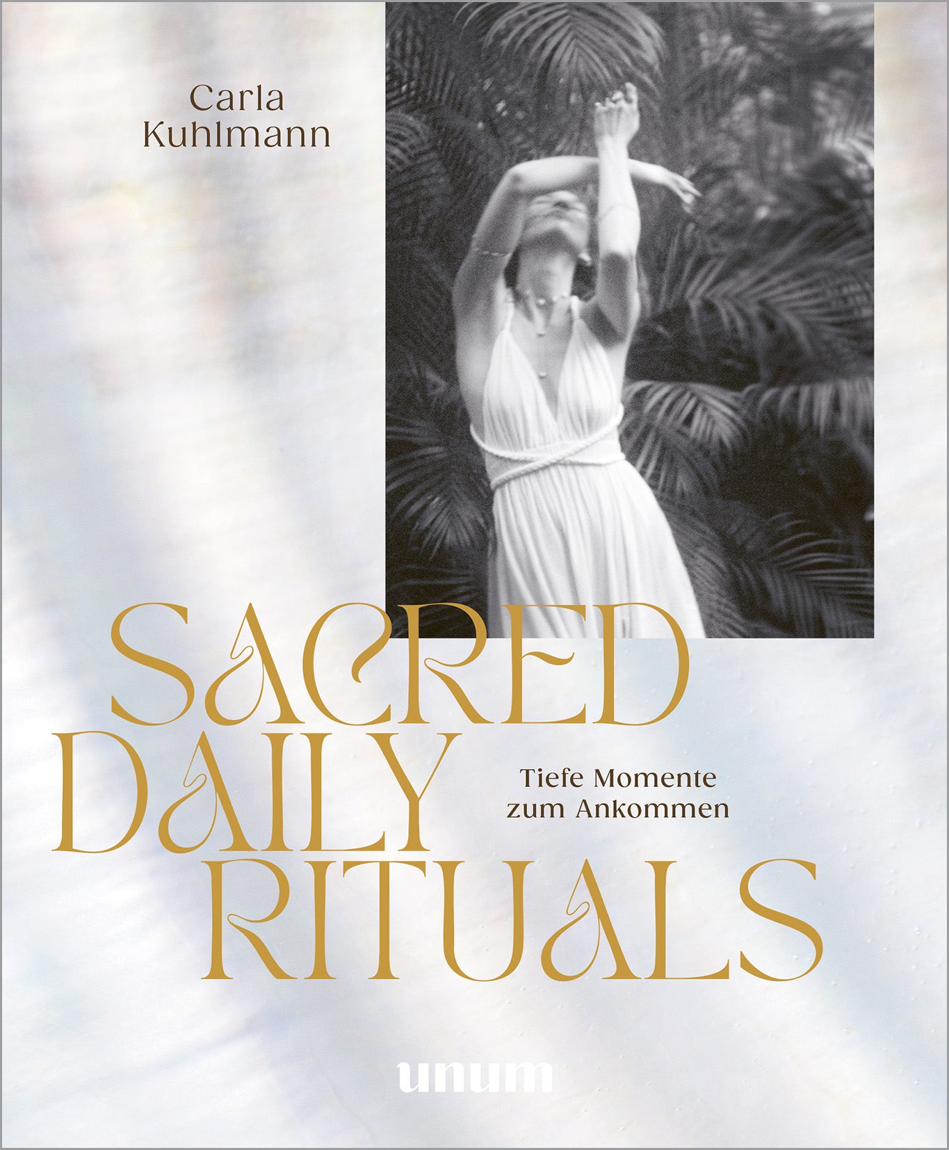 gu-kompass-sacred-daily-rituals-buch-carla-kuhlmann image 2